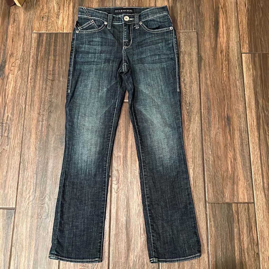 Ln Rock  Republic Brand Womens Kendall Style Jeans